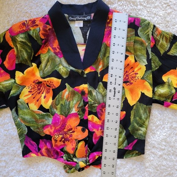 Craig Clothing Co retro floral crop top size small - Picture 6 of 9